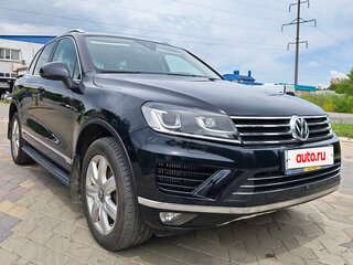 2016 Volkswagen Touareg II Рестайлинг, синий, 3425000 рублей, вид 4