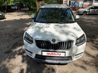 2014 Skoda Yeti I Рестайлинг, белый, 800000 рублей, вид 2