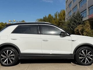 2022 Volkswagen T-Roc I (China Market), белый, 1480000 рублей, вид 4