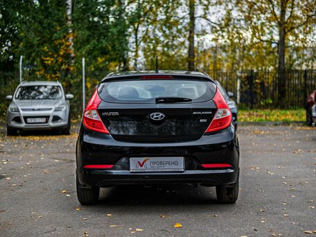 2014 Hyundai Solaris I Рестайлинг, чёрный, 970000 рублей, вид 4