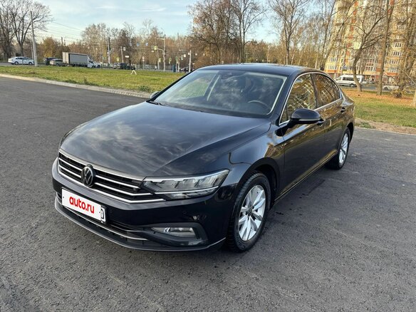 2022 Volkswagen Passat B8 Рестайлинг, чёрный, 2100000 рублей