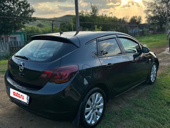 2011 Opel Astra J, чёрный, 500000 рублей - вид 7
