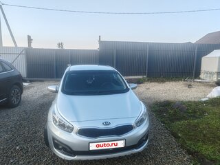 2016 Kia Ceed II Рестайлинг, серебристый, 1200000 рублей, вид 2
