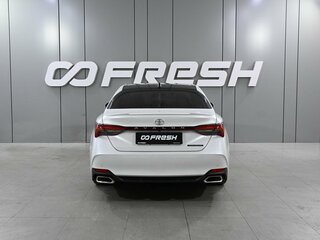 2022 Toyota Avalon V, белый, 3299000 рублей, вид 4