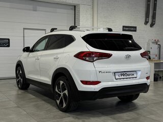 2016 Hyundai Tucson III, белый, 1900000 рублей, вид 5