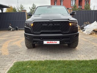 2025 Ram 1500 Crew Cab V Рестайлинг, чёрный, 8390000 рублей, вид 1