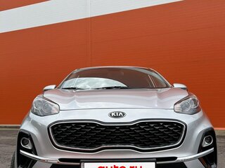 2018 Kia Sportage IV Рестайлинг, серебристый, 2075000 рублей, вид 3