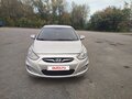 2013 Hyundai Solaris I, серебристый - вид 1