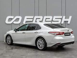 2019 Toyota Camry VIII (XV70), белый, 3040000 рублей, вид 2