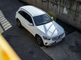 2019 Mercedes-Benz GLC 200 I (X253) Рестайлинг, белый, 3349000 рублей, вид 4