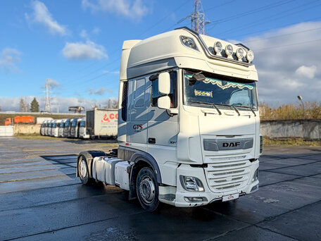 2018 DAF XF, белый, 4800000 рублей, вид 1
