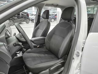 2019 Renault Logan II Рестайлинг, белый, 799000 рублей, вид 5