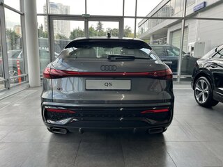 2025 Audi Q5 Sportback TFSI quattro S tronic II (GU), серый, 8000000 рублей, вид 5