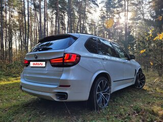 2016 BMW X5 30d III (F15), белый, 3990000 рублей, вид 3