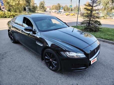 2017 Jaguar XF II, чёрный, 1695000 рублей, вид 4