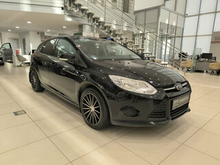 2011 Ford Focus III, чёрный, 630000 рублей, вид 3
