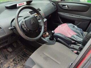 2011 Citroen C4 I Рестайлинг, красный, 210000 рублей, вид 4