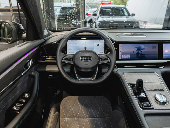 2026 Geely Monjaro I Рестайлинг, чёрный, 4904990 рублей - вид 17