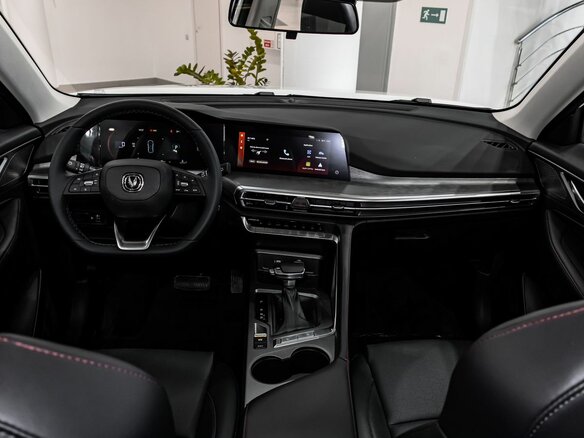 2025 Changan CS35 Plus I Рестайлинг, белый - вид 13