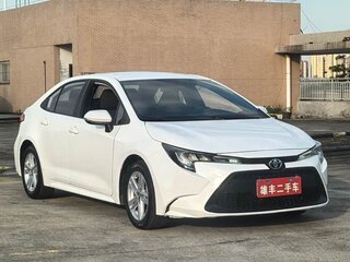 2022 Toyota Corolla XII (E210), белый, 1185000 рублей, вид 1