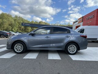 2018 Kia Rio IV, серый, 1400000 рублей, вид 4