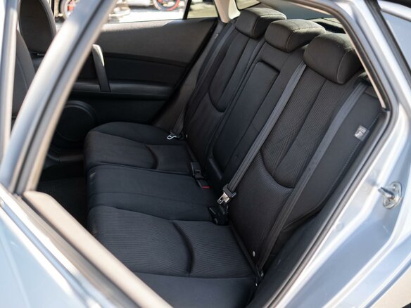 2010 Mazda 6 II (GH) Рестайлинг, серебристый - вид 8