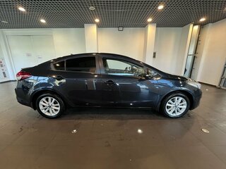 2017 Kia Cerato III Рестайлинг (Classic), синий, 1380000 рублей, вид 2