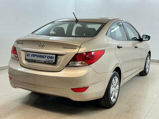 2014 Hyundai Solaris I, бежевый, 790000 рублей, вид 4