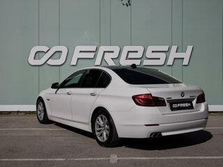 2013 BMW 5 серии 525d xDrive VI (F10/F11/F07), белый, 2139000 рублей, вид 2