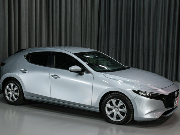 2019 Mazda 3 IV (BP), серый, 1500000 рублей - вид 7