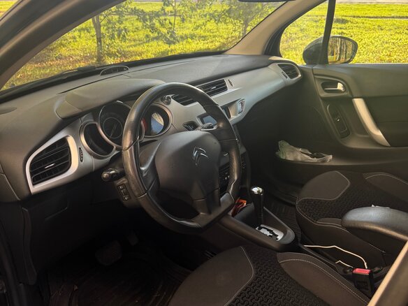 2010 Citroen C3 II, чёрный, 559000 рублей - вид 7