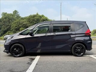 2022 Honda Freed II Рестайлинг, чёрный, 1166000 рублей, вид 3
