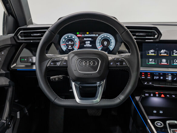 2026 Audi A3L 35 TFSI IV (8Y) Рестайлинг, зелёный, 4100000 рублей - вид 12