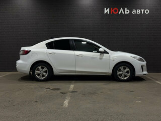 2011 Mazda 3 II (BL) Рестайлинг, белый, 790000 рублей, вид 4