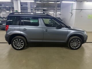 2012 Skoda Yeti I, серый, 1150000 рублей, вид 2