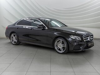 2019 Mercedes-Benz E-Класс 200 V (W213, S213, C238), чёрный, 3448000 рублей, вид 1