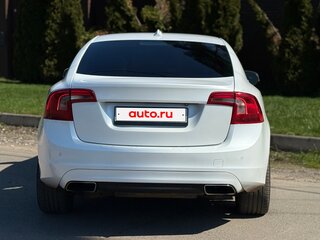 2014 Volvo S60 II Рестайлинг, белый, 1250000 рублей, вид 4