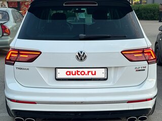 2017 Volkswagen Tiguan II, белый, 2465000 рублей, вид 3