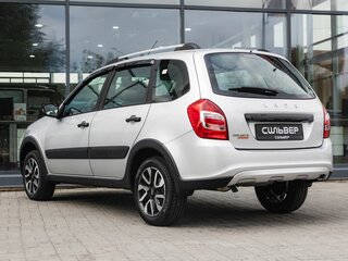 2026 Lada (ВАЗ) Granta Cross I Рестайлинг, серебристый, 1225000 рублей, вид 2