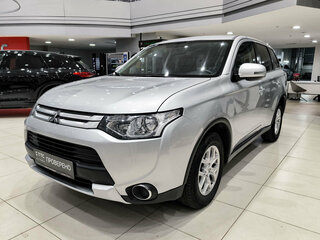 2014 Mitsubishi Outlander III Рестайлинг, серый, 1590000 рублей, вид 1