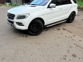 2014 Mercedes-Benz M-Класс 350 CDI III (W166), белый, 2400000 рублей, вид 3