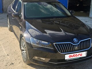 2016 Skoda Superb III, чёрный, 2400000 рублей, вид 1