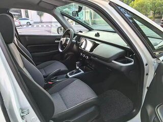 2022 Honda Fit IV Рестайлинг, белый, 863555 рублей, вид 5