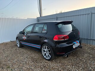 2012 Volkswagen Golf GTI VI, чёрный, 1100000 рублей, вид 3