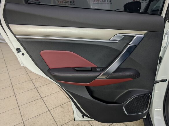 2022 Geely Coolray I, белый - вид 18