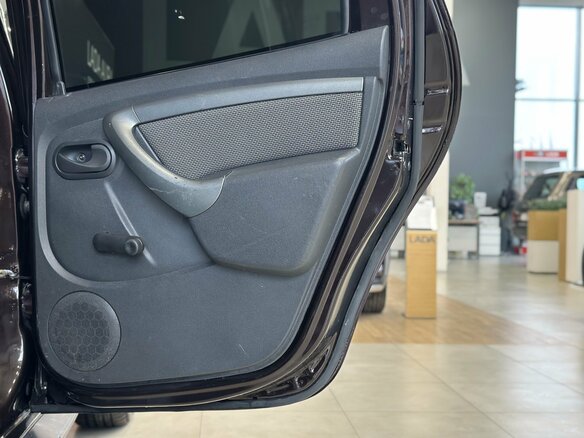 2018 Renault Duster I Рестайлинг, коричневый, 1300000 рублей - вид 16