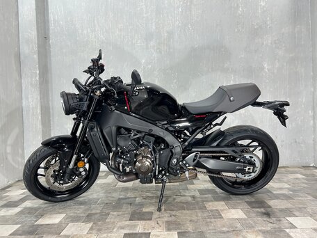2023 Yamaha XSR900, чёрный, 1065000 рублей, вид 2
