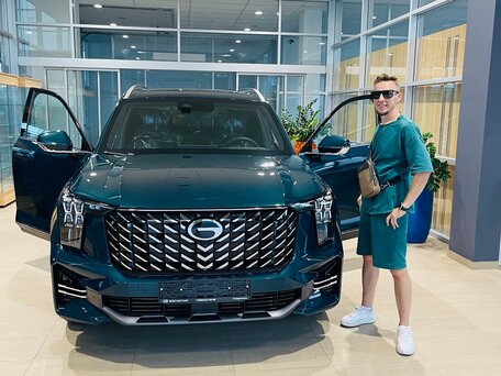 2023 GAC GS8 II, зелёный, 3250000 рублей, вид 2