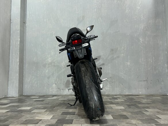 2022 Yamaha XSR900, синий, 1030000 рублей - вид 10