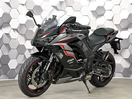 2024 Kawasaki Ninja 1000 SX, чёрный, 1279000 рублей, вид 2